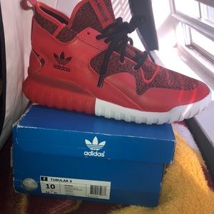 Tubular X Big Red